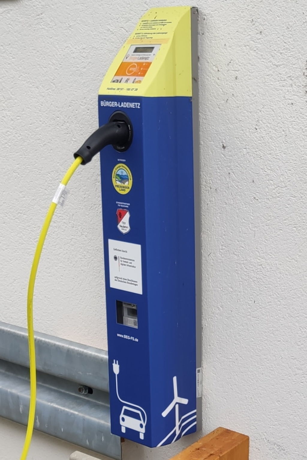 Ladestation TSV Halle - Bild: Bp