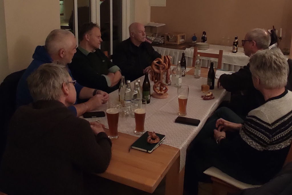 Fraktion mit Benno Zierer im Gespräch - Bild: Bp